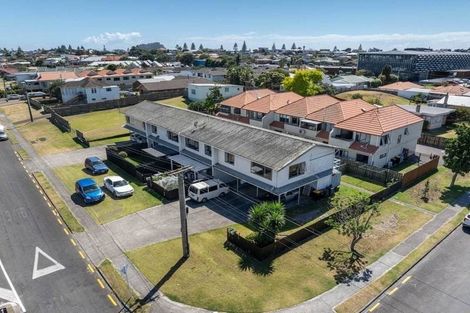 Photo of property in 41 Tawa Street, Mount Maunganui, 3116