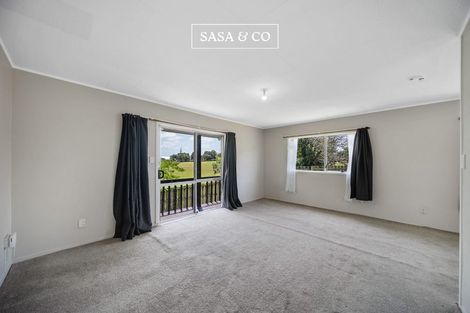 Photo of property in 2/6 Bundena Place, Clendon Park, Auckland, 2103