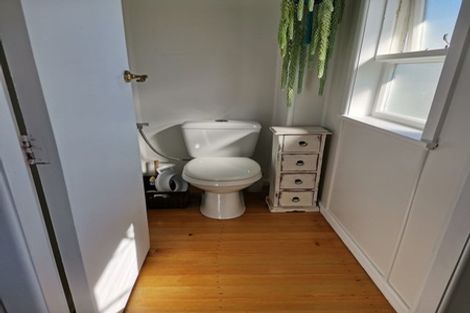 Photo of property in 8 Shelley Street, Titahi Bay, Porirua, 5022