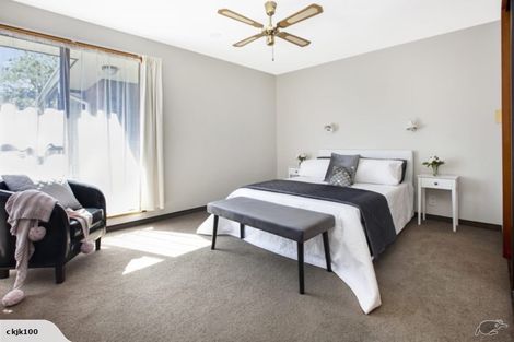 Photo of property in 27 Ben Nevis Drive, Broomfield, Christchurch, 8042