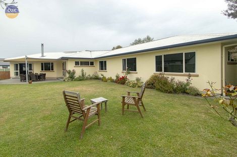 Photo of property in 17 Chelsea Drive, Taradale, Napier, 4112