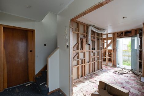 Photo of property in 37 Stephens Crescent, Highbury, Palmerston North, 4412
