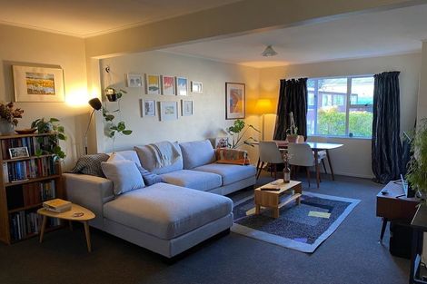 Photo of property in 9/11 Trafalgar Street, Johnsonville, Wellington, 6037