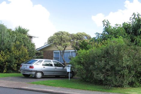 Photo of property in 53 Marellen Drive, Red Beach, 0932
