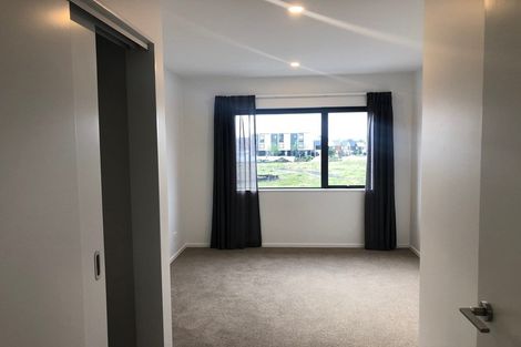 Photo of property in 35 Peihana Road, Hobsonville, Auckland, 0616