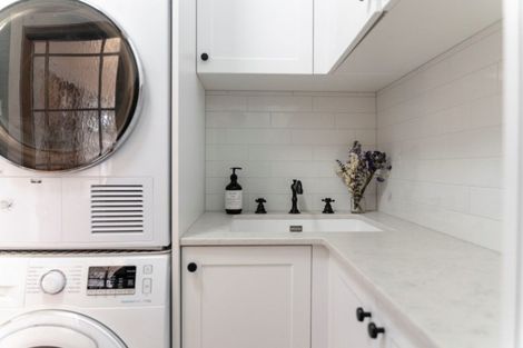 Photo of property in 55 Firth Street, Hamilton East, Hamilton, 3216