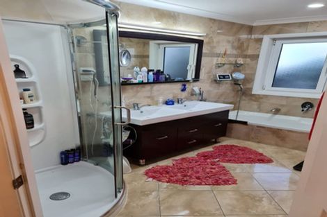 Photo of property in 11 Madison Place, Morningside, Whangarei, 0110