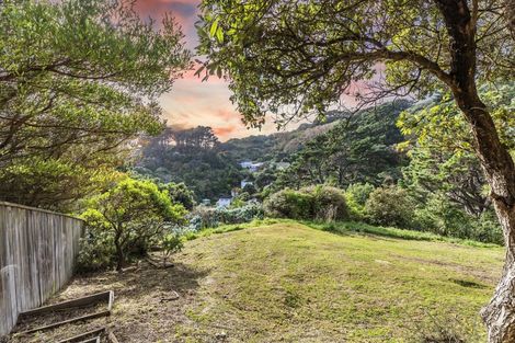 Photo of property in 102 Sidlaw Street, Strathmore Park, Wellington, 6022