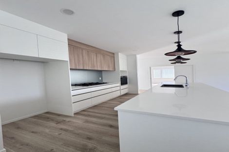 Photo of property in 88 Arran Drive, Orewa, 0931