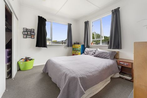 Photo of property in 2 Standish Street, Inglewood, 4330