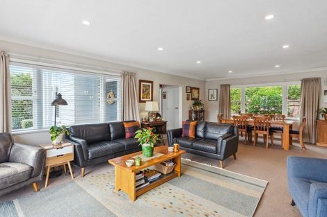 Photo of property in 20 Leybourne Avenue, Waikanae, 5036