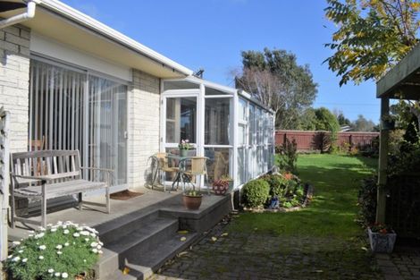 Photo of property in 84 Kirk Street, Otaki, 5512