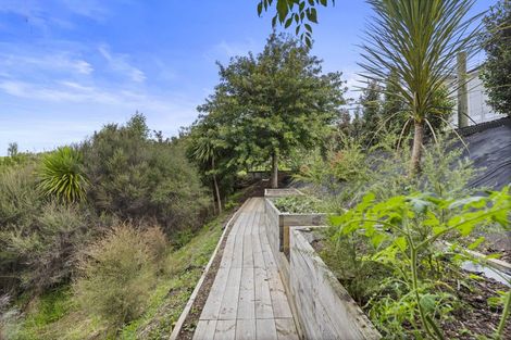 Photo of property in 112 Grand Drive, Orewa, 0931