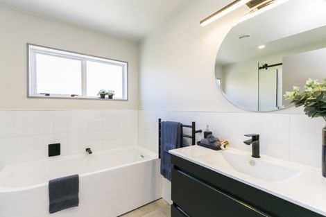 Photo of property in 2/14 Spiers Street, Karori, Wellington, 6012