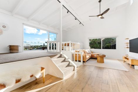 Photo of property in 63 Ardern Avenue, Stanmore Bay, Whangaparaoa, 0932