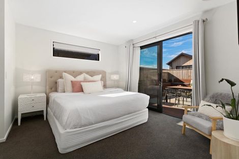 Photo of property in 64 Muster Road, Jacks Point, 9371