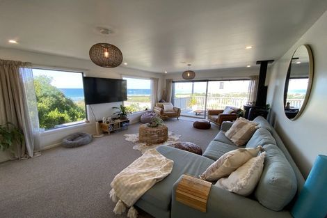 Photo of property in 4 Scroggs Hill Road, Brighton, Dunedin, 9035