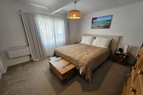 Photo of property in 12 Arohia Place, Snells Beach, 0920