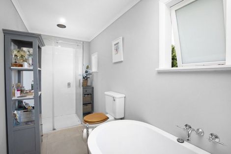 Photo of property in 64 Te Roto Road, Otaki, 5512
