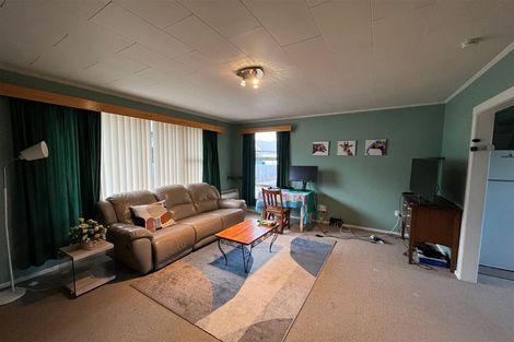 Photo of property in 4/192 Church Street, West End, Timaru, 7910