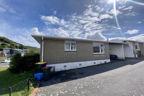 Photo of property in 1/276 Dowse Drive, Maungaraki, Lower Hutt, 5010