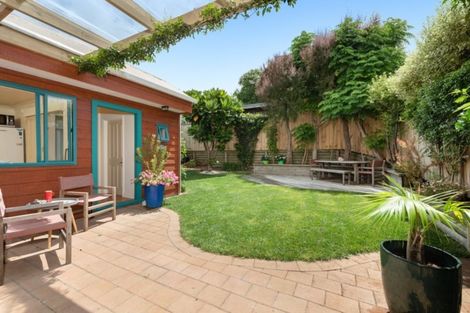 Photo of property in 99a Simpson Road, Papamoa Beach, Papamoa, 3118