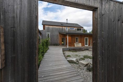 Photo of property in 2 Wineberry Lane, Wanaka, 9305
