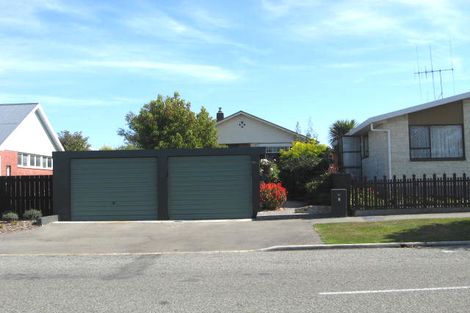 Photo of property in 54 Avenue Road, West End, Timaru, 7910