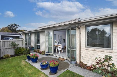 Photo of property in 1/173 Cashmere Road, Hoon Hay, Christchurch, 8025