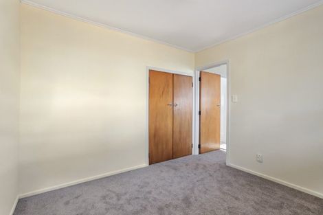 Photo of property in 8 Westward Ho, Glen Eden, Auckland, 0602