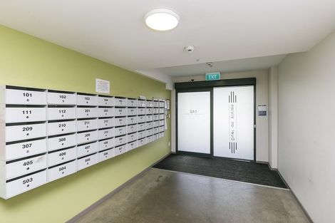 Photo of property in Dual Apartments, 403/142u Vivian Street, Te Aro, Wellington, 6011