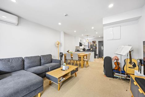 Photo of property in Rf202b, 16/18 Hewlett Road, Massey, Auckland, 0614