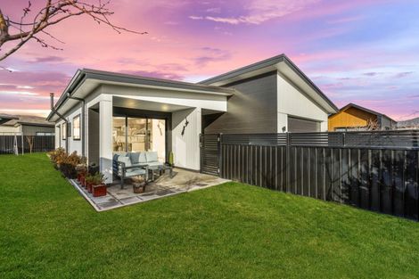 Photo of property in 1 Fraer Street, Cromwell, 9310