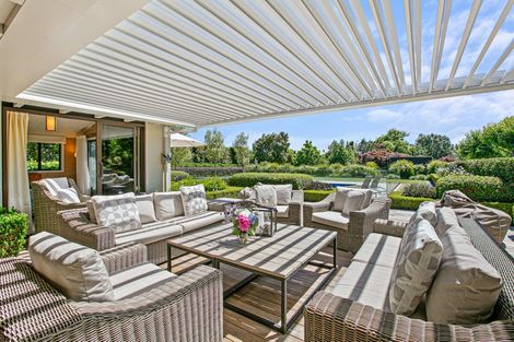 Photo of property in 36 Manutahi Road, Hillsborough, New Plymouth, 4372