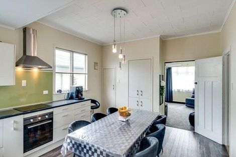 Photo of property in 215 Nottingley Road, Frimley, Hastings, 4120