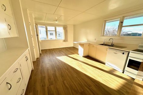 Photo of property in 20 Anderson Road, Waiwera South, Clinton, 9584