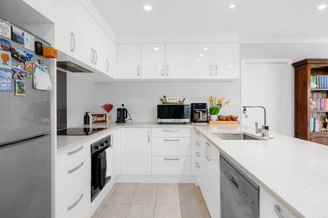 Photo of property in 3/11 Crosher Place, Silverdale, Hamilton, 3216