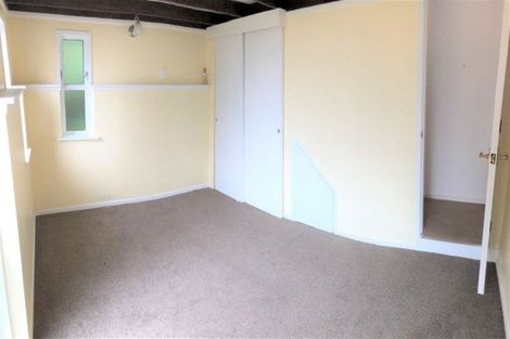 Photo of property in 9 Chisbury Street, Churton Park, Wellington, 6037