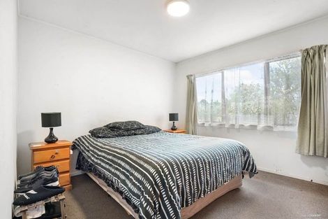 Photo of property in 1/13 Trengove Place, West Harbour, Auckland, 0618