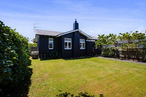 Photo of property in 187 Brooklands Road, Vogeltown, New Plymouth, 4310