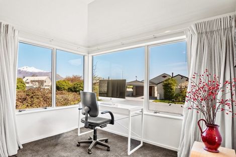 Photo of property in 22 Shaw Street, Arrowtown, 9302