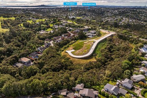 Photo of property in 9 Koru Lane, Greenhithe, 0632