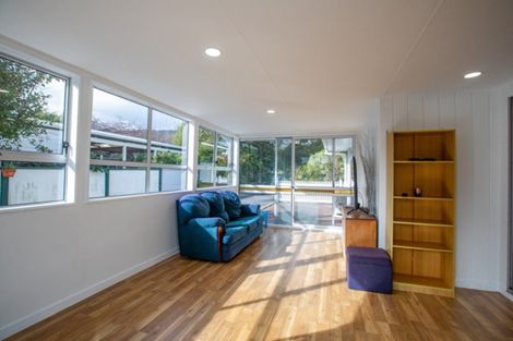 Photo of property in 8 Kanawa Street, Waikanae, 5036