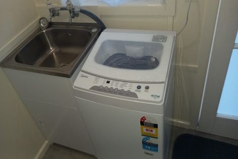 Photo of property in 6/7 Albert Street, Hamilton East, Hamilton, 3216