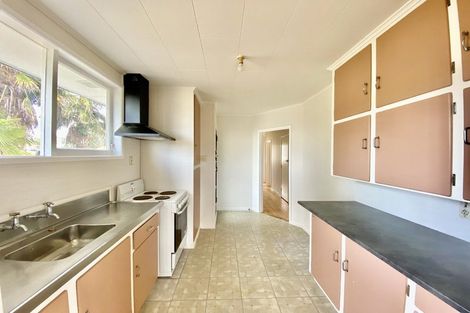 Photo of property in 12 Gardiner Grove, Mangere East, Auckland, 2024