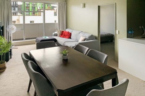 Photo of property in City Lodge Apartments, 401/115u Vivian Street, Te Aro, Wellington, 6011