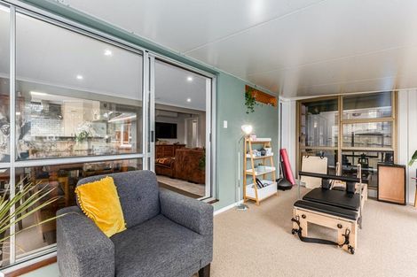 Photo of property in 39 Whitemans Road, Silverstream, Upper Hutt, 5019