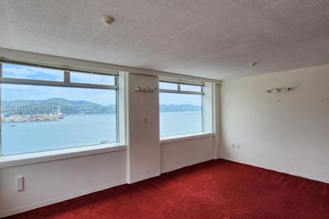 Photo of property in Jerningham Apartments, 20 Oriental Terrace, Oriental Bay, Wellington, 6011