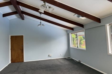 Photo of property in 411 Don Buck Road, Massey, Auckland, 0614