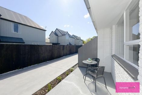Photo of property in 2/32 Mona Vale Avenue, Riccarton, Christchurch, 8011